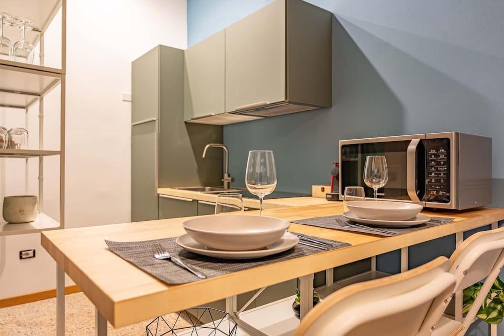 Guest Planet - Cozy Housing Porta Romana M3 ميلان المظهر الخارجي الصورة